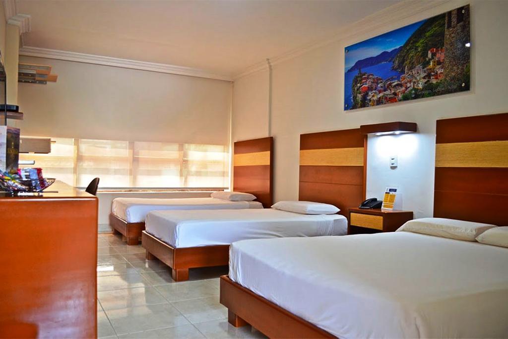 Genova Centro Hotel 3*